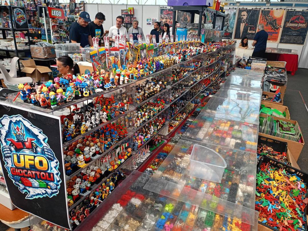 UFO Giocattoli - stand in fiera